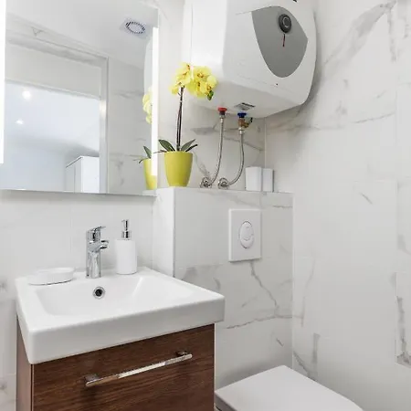 Apartman Tena Daire *